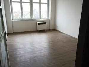 Pronájem bytu 1+1, Prostějov, Poděbradovo nám., 46 m2