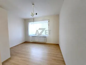 Prodej bytu 3+1, Krnov - Pod Bezručovým vrchem, Březinova, 71 m2