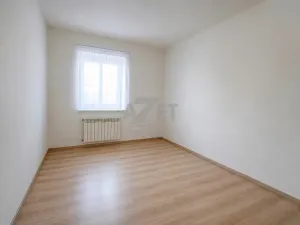 Prodej bytu 3+1, Krnov - Pod Bezručovým vrchem, Březinova, 71 m2