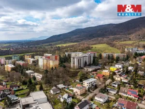 Prodej bytu 4+1, Chlumec, Vyklická, 98 m2