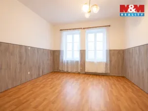 Prodej bytu 3+1, Nový Bor - Arnultovice, Gen. Svobody, 97 m2