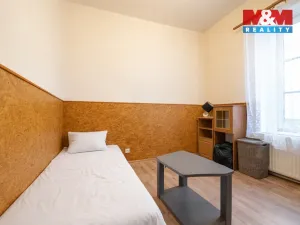 Prodej bytu 3+1, Nový Bor - Arnultovice, Gen. Svobody, 97 m2