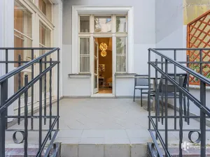 Prodej bytu 2+kk, Praha - Josefov, Maiselova, 97 m2