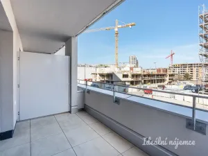 Pronájem bytu 1+kk, Praha - Vysočany, Gerstelova, 33 m2