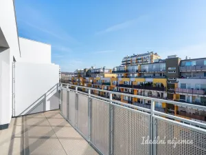 Pronájem bytu 1+kk, Praha - Vysočany, Gerstelova, 33 m2