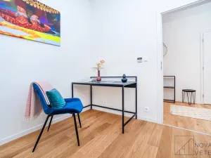 Pronájem bytu 2+kk, Praha - Žižkov, Žerotínova, 47 m2