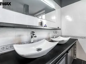 Prodej rodinného domu, Stanovice, 443 m2