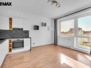 Pronájem bytu 3+kk, Pardubice - Zelené Předměstí, Pichlova, 52 m2