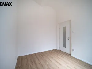 Pronájem bytu 2+kk, Praha - Libeň, Novákových, 44 m2