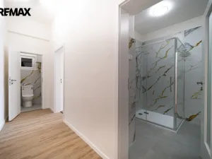 Pronájem bytu 2+kk, Praha - Libeň, Novákových, 44 m2
