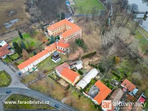 Prodej rodinného domu, Obříství, Svatopluka Čecha, 480 m2