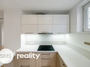 Prodej bytu 2+1, Opava, Pekařská, 74 m2