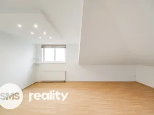 Prodej bytu 2+1, Opava, Pekařská, 74 m2