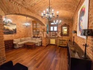 Prodej bytu 4+1, Praha - Vinohrady, Uruguayská, 157 m2