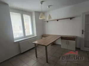 Pronájem bytu 2+1, Opava - Město, Hrnčířská, 62 m2