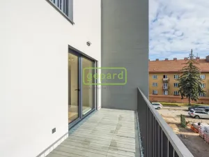 Pronájem bytu 2+kk, Praha, Pakoměřická, 43 m2