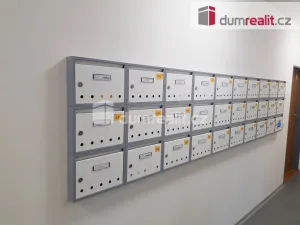 Pronájem bytu 2+kk, Milovice - Mladá, Zátopkova, 50 m2