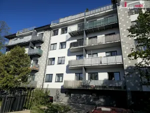 Pronájem bytu 2+kk, Milovice - Mladá, Zátopkova, 50 m2