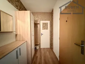 Prodej bytu 2+1, Lesná, 57 m2