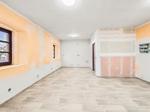 Prodej rodinného domu, Domažlice - Město, Spálená, 312 m2