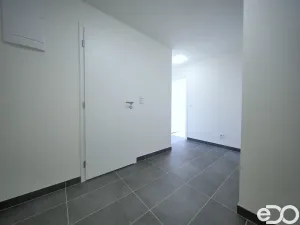 Pronájem bytu 2+kk, Praha, Strančická, 49 m2