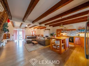 Prodej rodinného domu, Jevišovka, 306 m2