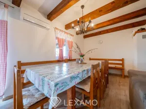 Prodej rodinného domu, Jevišovka, 306 m2