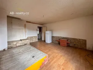 Prodej rodinného domu, Košťany, Na Hampuši, 141 m2