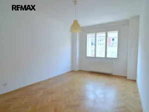 Pronájem bytu 3+1, Praha - Libeň, Pivovarnická, 78 m2