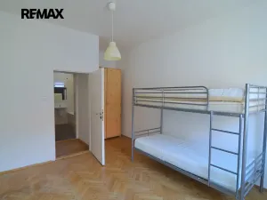 Pronájem bytu 3+1, Praha - Libeň, Pivovarnická, 78 m2