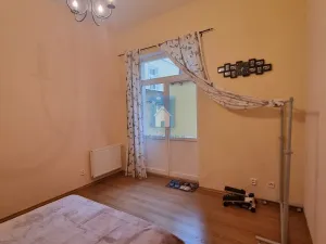Prodej bytu 2+kk, Mariánské Lázně, Mladějovského, 60 m2