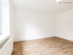 Pronájem bytu 2+1, Zlín, Prlovská, 51 m2