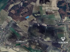 Prodej podílu pole, Krakovany, 3338 m2