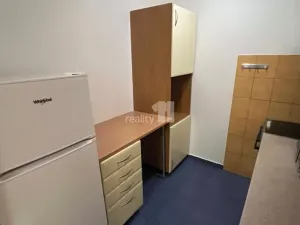 Pronájem bytu 2+kk, Praha - Žižkov, Roháčova, 44 m2