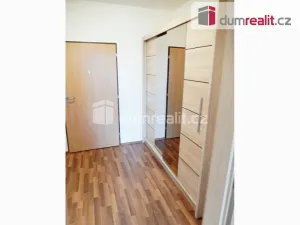 Pronájem bytu 1+kk, Praha - Čakovice, Bermanova, 37 m2