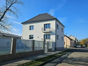 Prodej rodinného domu, Všetaty, V Sejtí, 140 m2