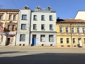 Pronájem obchodního prostoru, Plzeň, Slovanská, 18 m2
