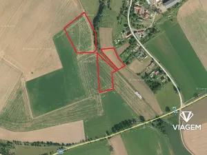 Prodej podílu pole, Zaloňov, 616 m2