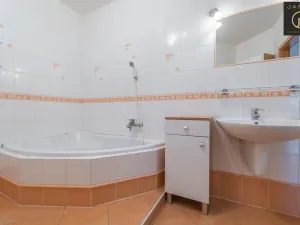 Pronájem bytu 2+kk, Praha - Modřany, Semická, 53 m2