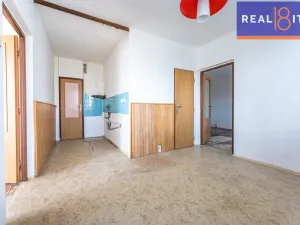 Prodej bytu 3+1, Praha, Jasmínová, 77 m2