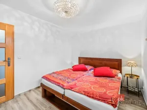 Pronájem bytu 2+kk, Plzeň - Skvrňany, Vejprnická, 66 m2