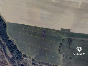 Prodej pole, Lipová, 675 m2