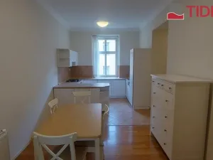 Pronájem bytu 2+kk, Praha, Myslíkova, 70 m2