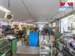 Prodej výrobních prostor, Bedihošť, Komenského, 180 m2