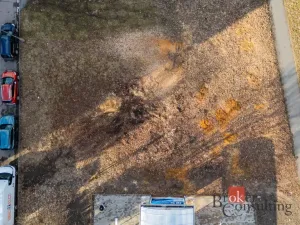 Pronájem komerčního pozemku, Hradec Králové, 542 m2