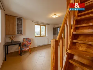 Pronájem bytu 2+kk, Velké Popovice, Husova, 40 m2