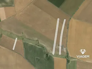 Prodej podílu pole, Křesín, 1622 m2