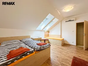 Prodej ubytování, Velké Pavlovice, Dlouhá, 500 m2