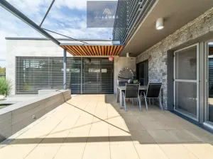 Prodej rodinného domu, Žabeň, 410 m2