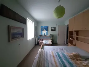 Prodej rodinného domu, Lesná, 245 m2